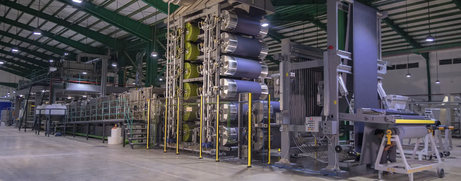 Kavir Semnan industrial textile production